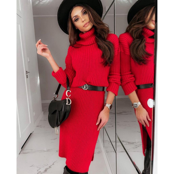 Perfektní rolákové svetrové šaty - red