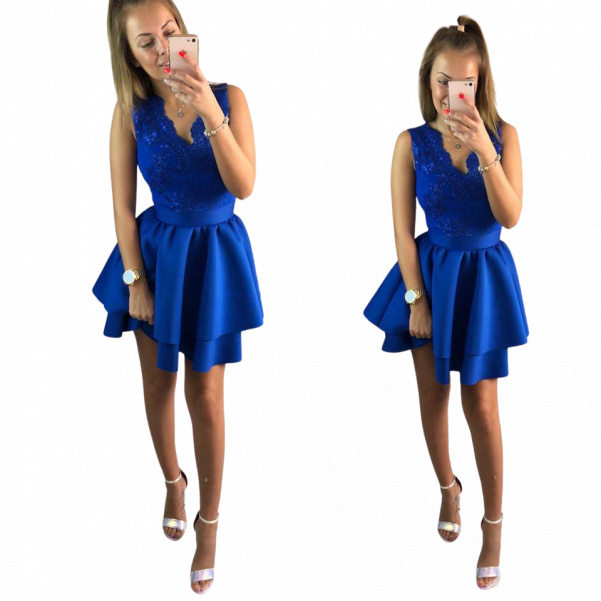 Luxusní modré šaty 